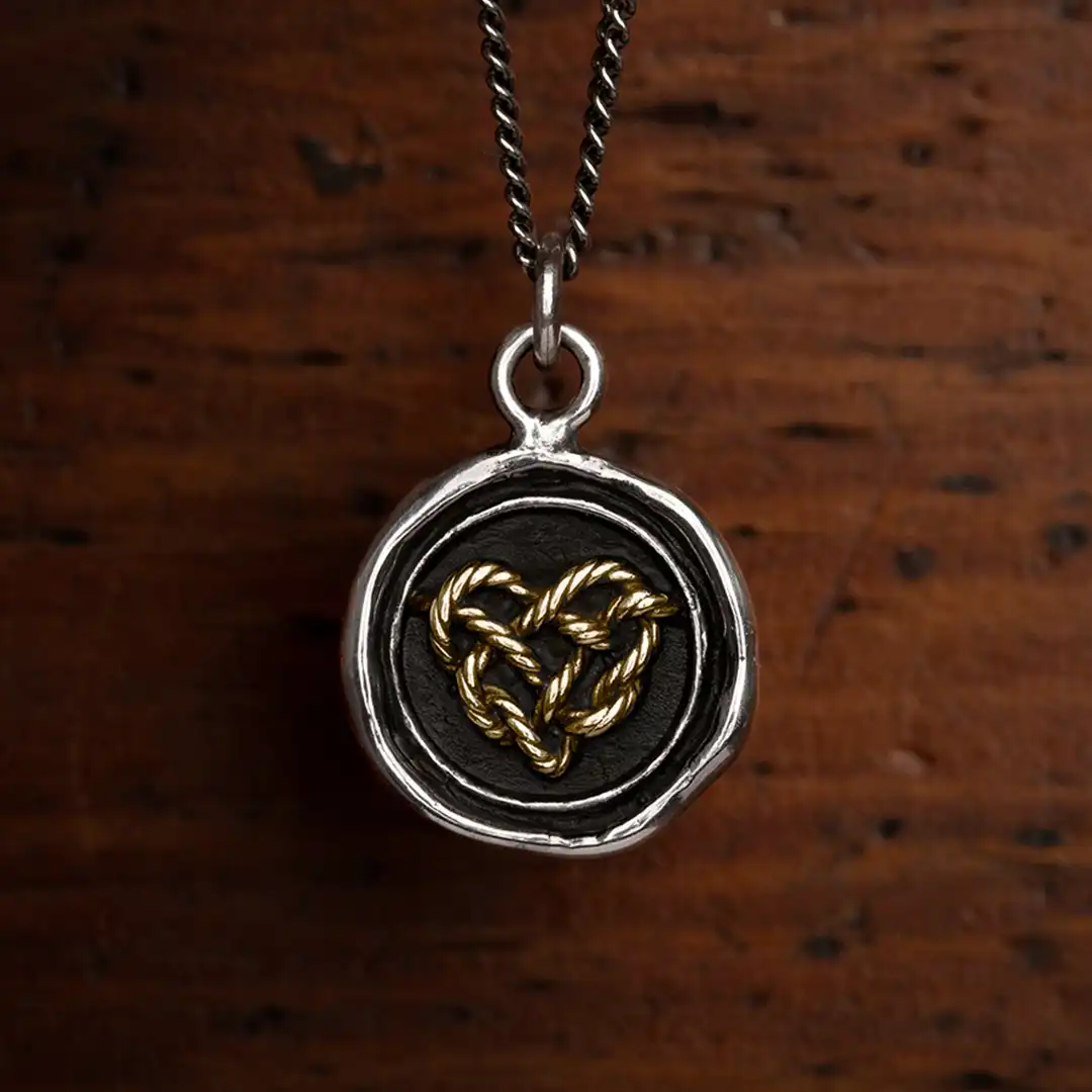 Love Knot 14K Gold on Silver Talisman - Image 5